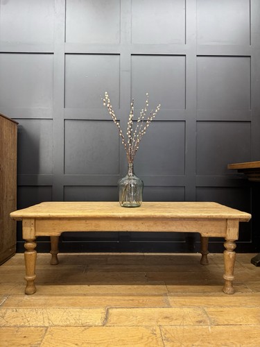 Victorian pine coffee - pine, table