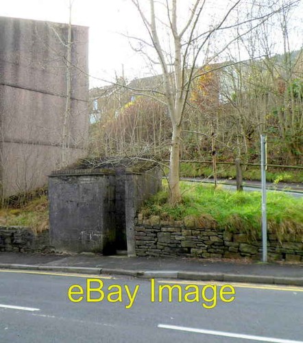 Photo 6x4 neglected urinal - photo,