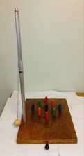 Vintage table top skittles - table,