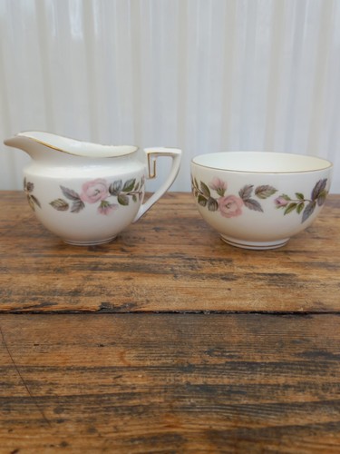 Royal worcester june garland - royal,