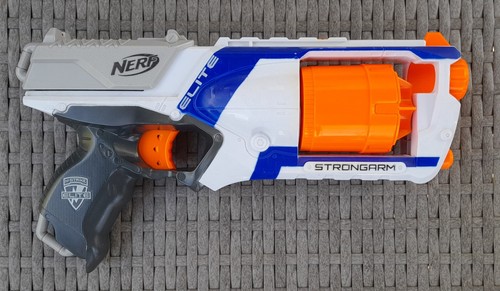 Nerf strike elite strongarm - n-strike,