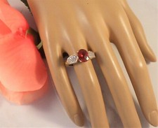 14kt Gold Ring With Red