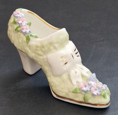 Vintage royale stratford - stratford, bone