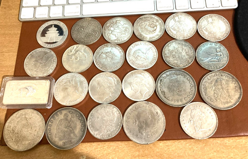 Job lots fantasy tokens - 23,