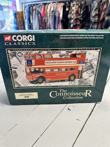 Corgi classic connoisseur - classic,