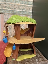 Peter Rabbit Treehouse 