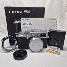 Fujifilm X100S Silver - LOW