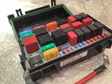 GENUINE NEW FIAT GRANDE PUNTO 1.2 1.4  2005-2009 FUSE BOX CONTROL UNIT 51744837