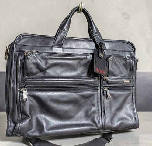Tumi leather way - tumi,