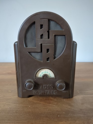 Vintage 1970s radio - vintage,