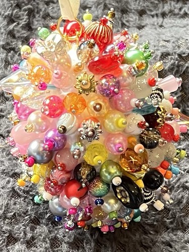 Decorative egg