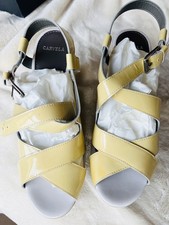 Carvela wedge pale yellow - pale,