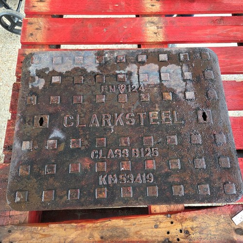 Cast iron manhole - cast,