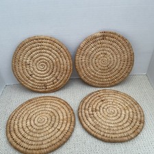 Set of 4 Natural Straw Wicker Rattan Woven Round Placemats Diameter 23 cm