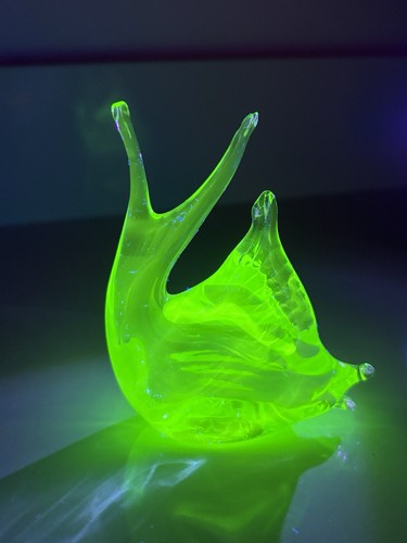 Vintage uranium glass fish - vintage,
