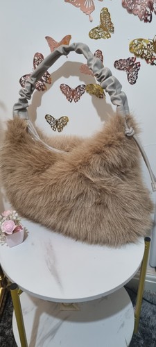 Beautiful ladies luxury fur - ladies,