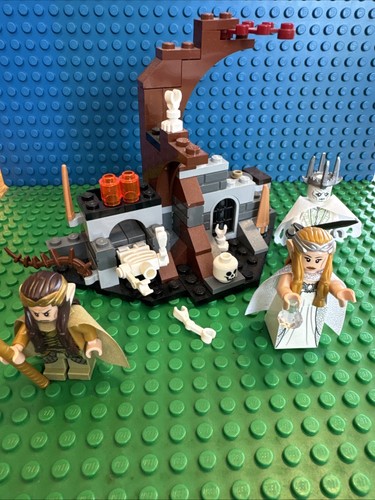 Lego the hobbit - the, witch