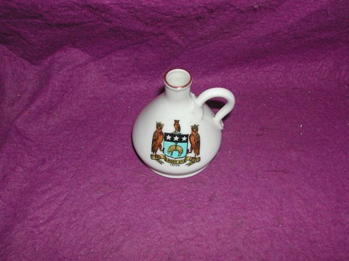 Goss crested china - china, manx