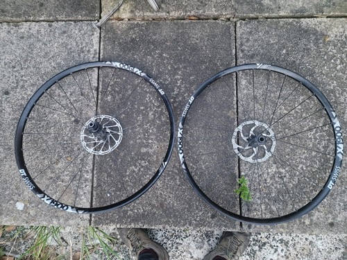 Swiss x1900 spline - dt,