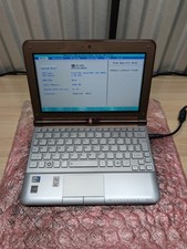 Toshiba NB305-106 - Intel Atom