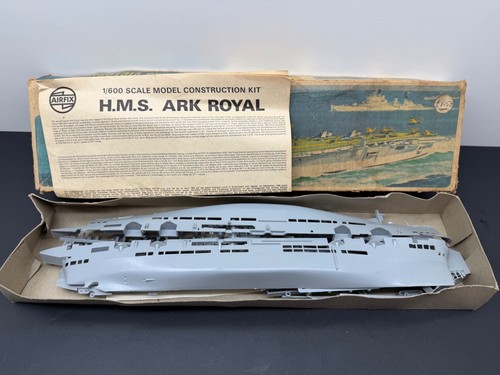 Airfix 600 hms ark royal - ,
