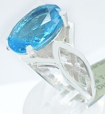LAB CREATED  7.75 Cts BLUE