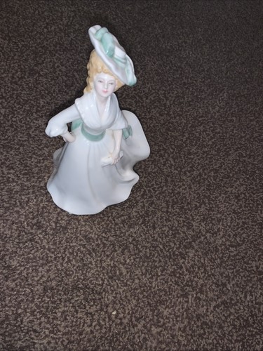 Royal doulton figurine hn3496 - figurine,