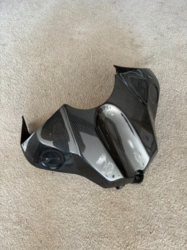 Yamaha 2015 carbon tank - r1,