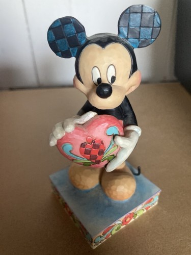 Mickey mouse disney showcase - mickey,