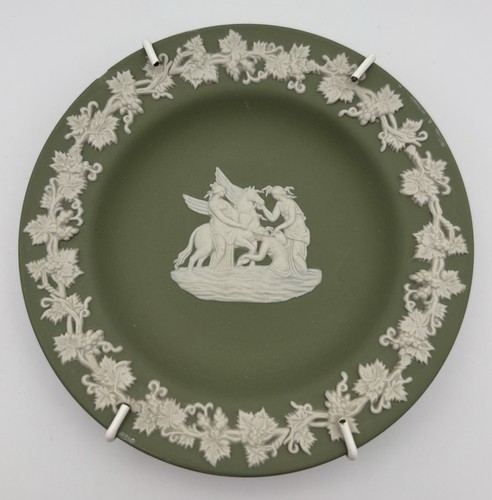 Wedgwood jasper ware - ware, sage