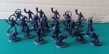Zombie, Wargaming plastic/resin figures x 28, unpainted 40mm scale.