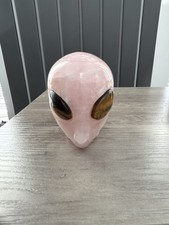 Medium Rose Quartz Alien Head