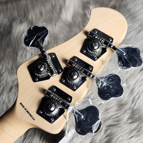Sterling music man sub - man,