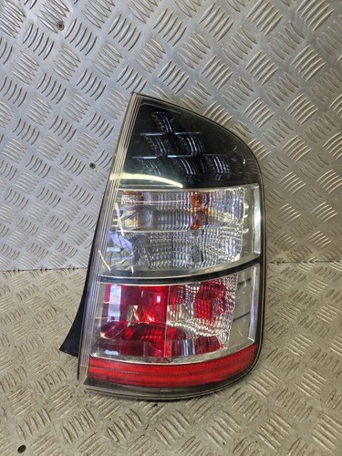 Toyota prius rear light - rear,