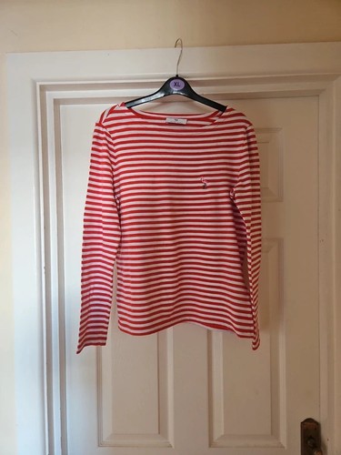 Beautiful long sleeved - , peter