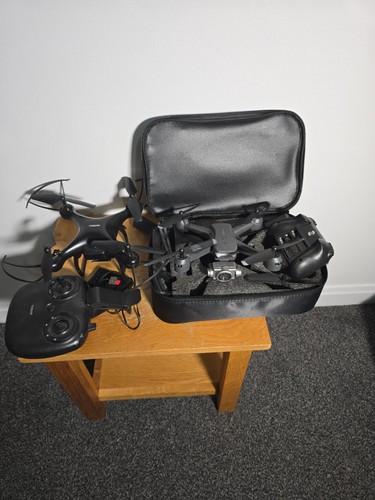 Bundle drones d28 - ​bundle, of