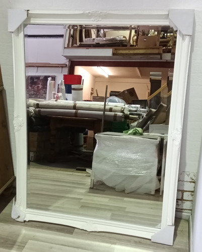 Large new mirror - new,