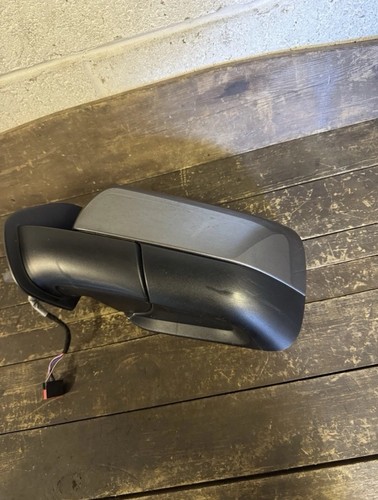 Discovery wing mirror - discovery,