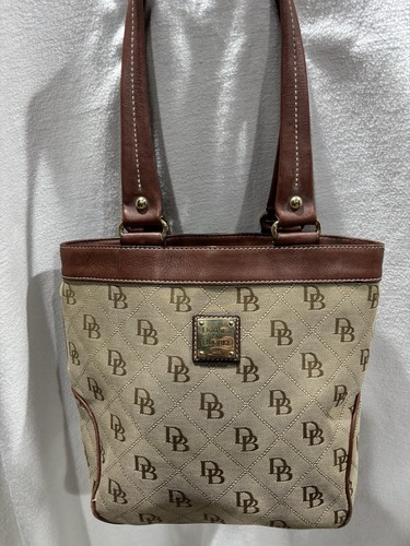 Dooney bourke handbag - dooney,