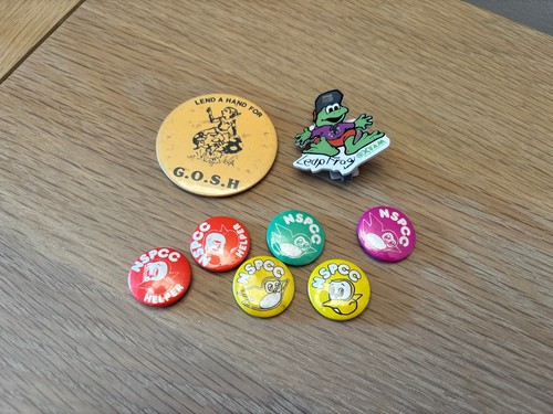 Vintage charity badges - 8,