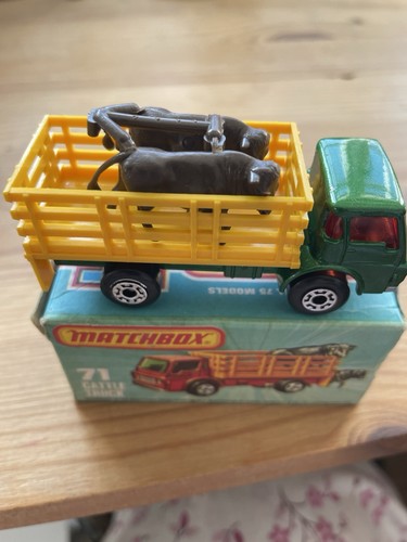 Matchbox cattle truck - matchbox,