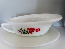 Vintage Pyrex June Rose gravy