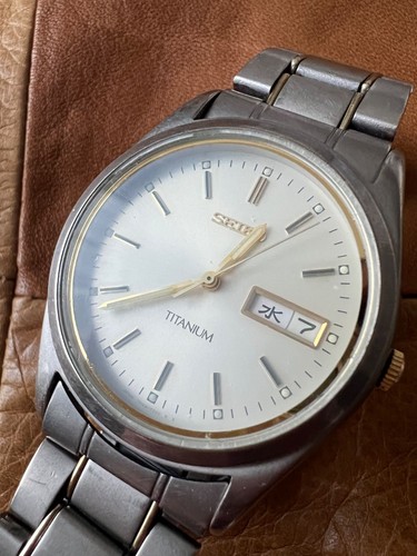 Seiko titanium solar watch - seiko,