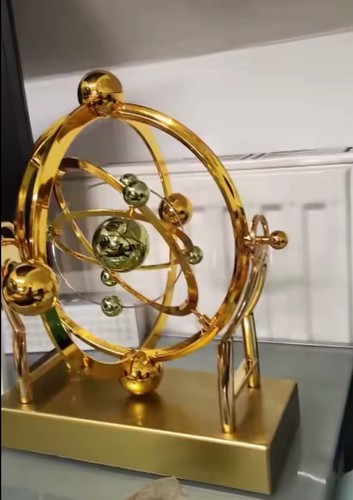 Perpetual motion pendulum - motion,