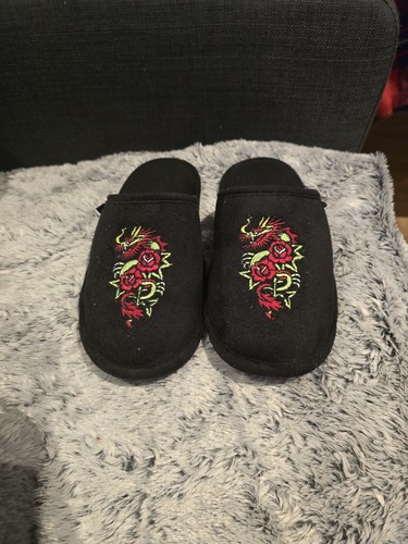 Hardy dragon design black - ed,