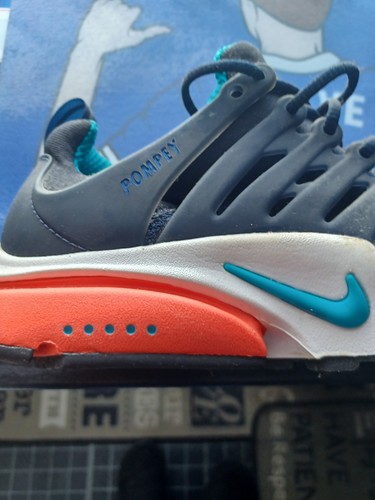 Pompey trainer portsmouth - pompey, (portsmouth
