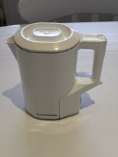 Electric mains travel kettle