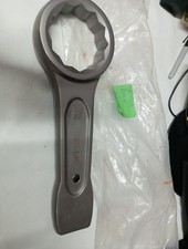 Iss-uk Striking Flogging