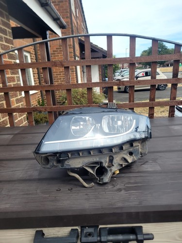 Audi left headlight - a4, b8
