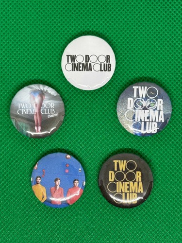 Set badges two - of, 5